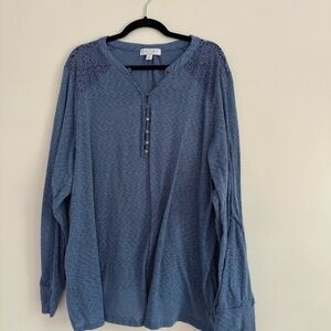 Blue Long Sleeve Top‎ with Button Detail